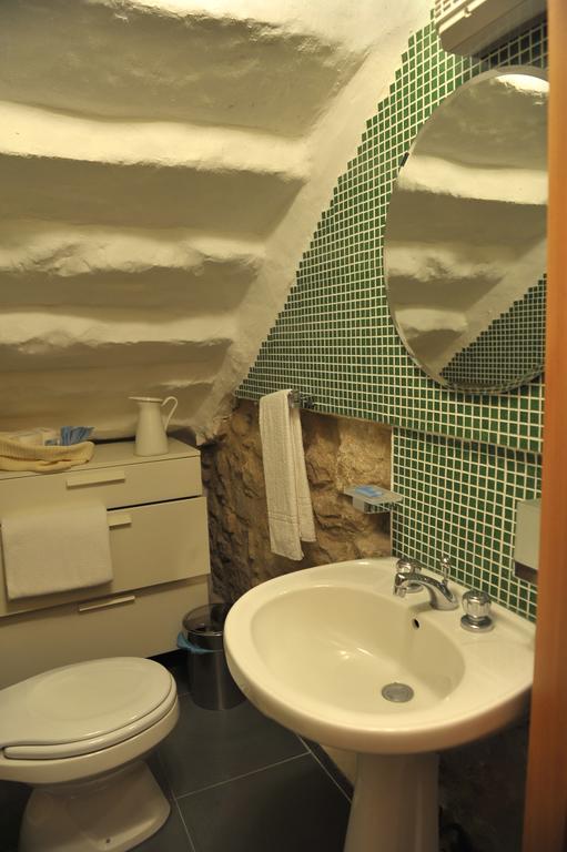 B&B Al Teatro Комизо Екстериор снимка